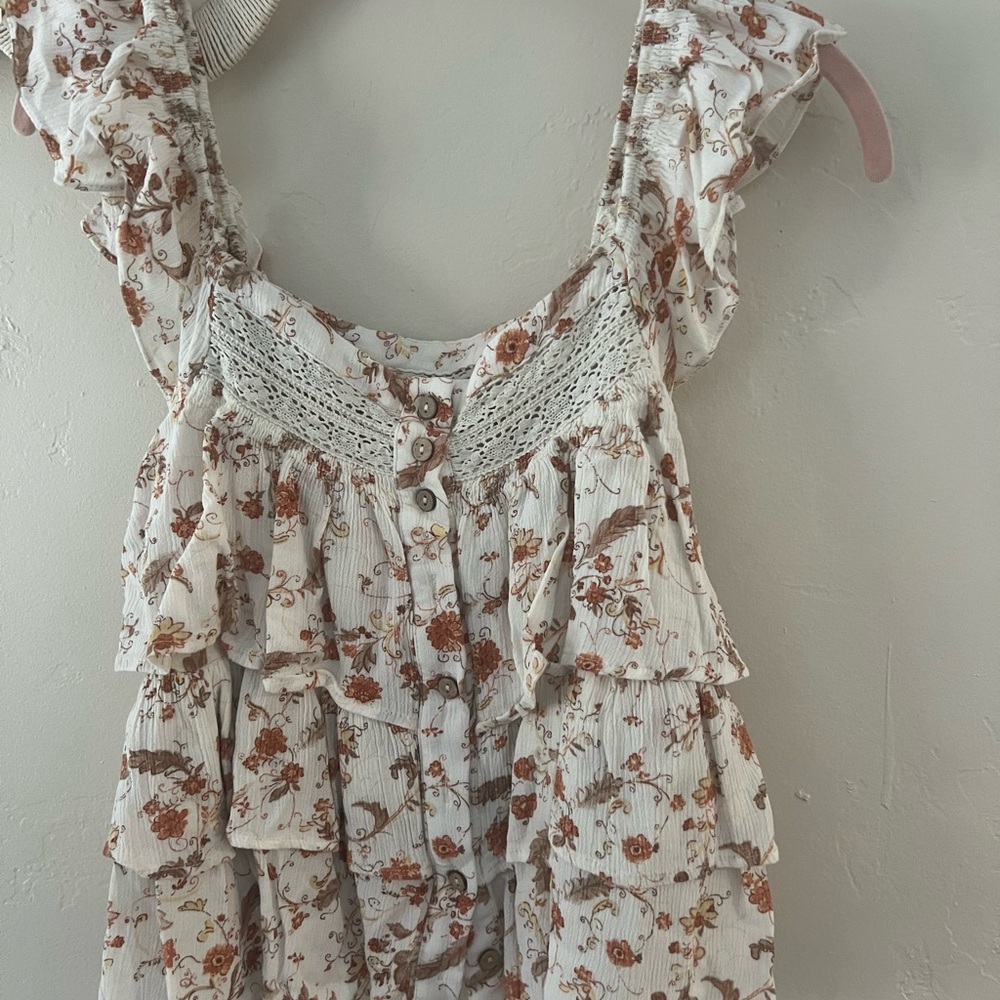 Promesa Floral Ruffle Camisole - White and Brown